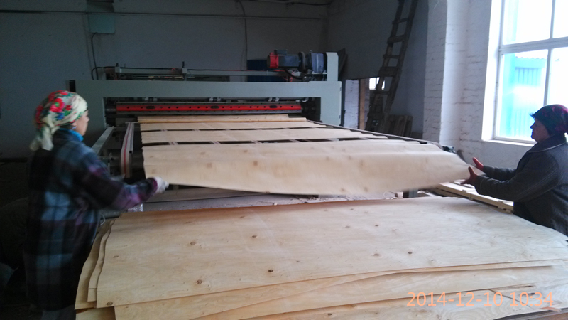 8ft veneer peeling line